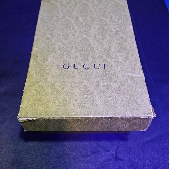 Gucci 1977 Monogram Sneakers with Red and Green Stripes - Picture 9 of 9